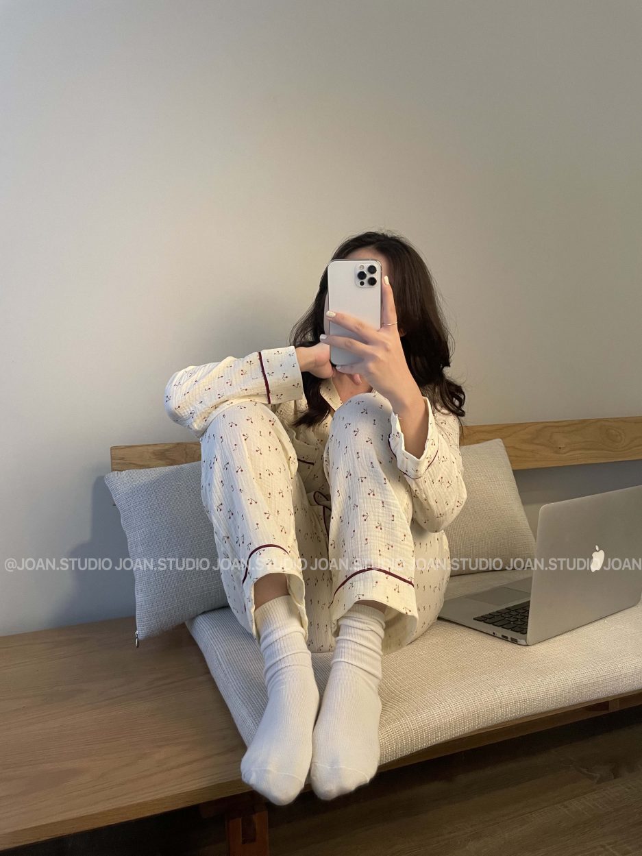 Đồ ngủ chất xô thiết kế bởi Joan.studio